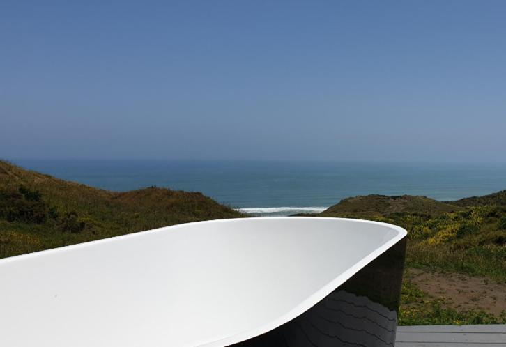 Villa Seaview Retreat -Amazing Ocean Views And Outdoor Bath Waiuku Exterior foto